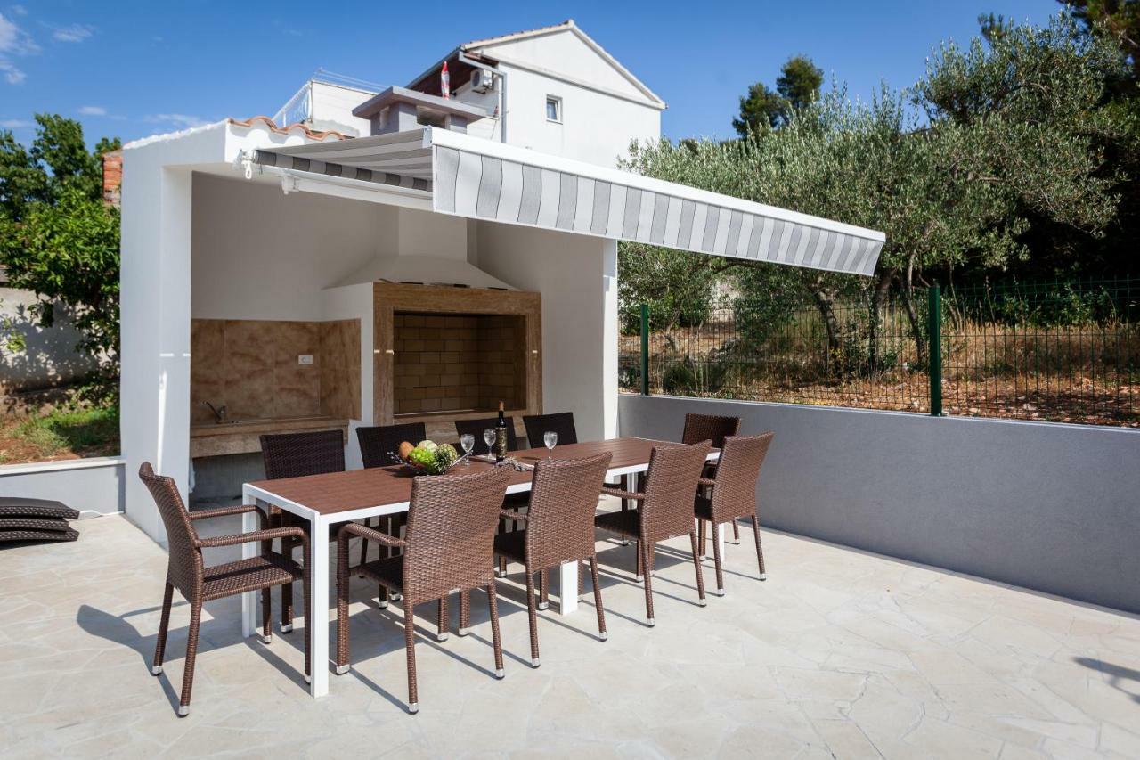 Luxury Villa Aria, Apartment Trogir Exterior photo